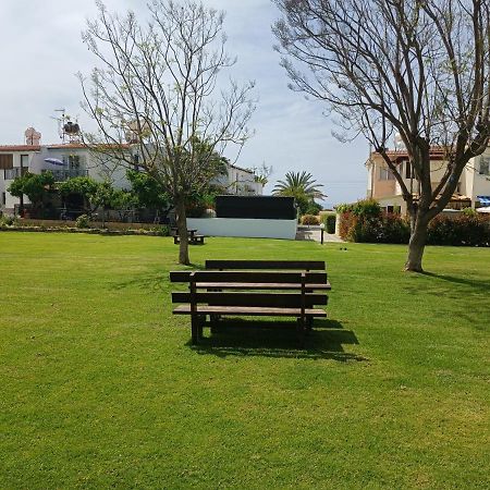 Eros Maisonette In Latchi Area Just 700 Meters Or One-Minute Drive From Polis Municipal Beach Bagian luar foto
