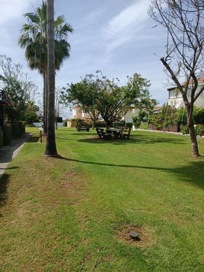 Eros Maisonette In Latchi Area Just 700 Meters Or One-Minute Drive From Polis Municipal Beach Bagian luar foto